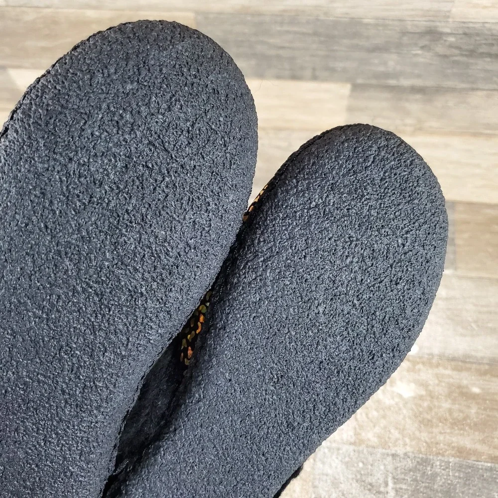 Sorel Nakiska Slide II Kids Shoes Sz 4 Black Sea Salt Faux Fur Lined Slippers